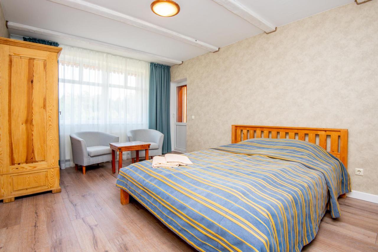 Laukdvaris Laukzeme Esterno foto