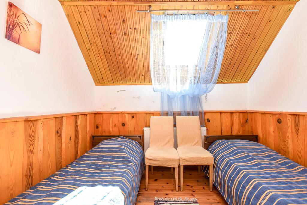 Laukdvaris Laukzeme Esterno foto