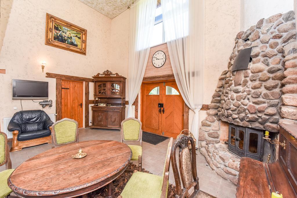 Laukdvaris Laukzeme Esterno foto
