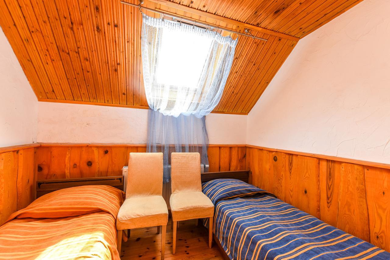 Laukdvaris Laukzeme Esterno foto